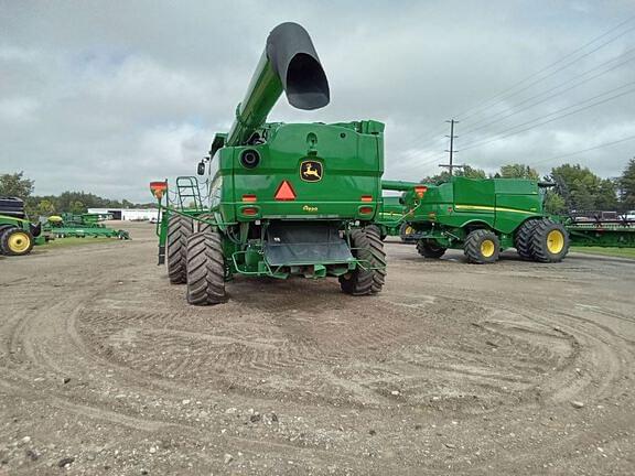 Image of John Deere S780 equipment image 4