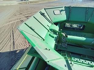 Main image John Deere S780 22