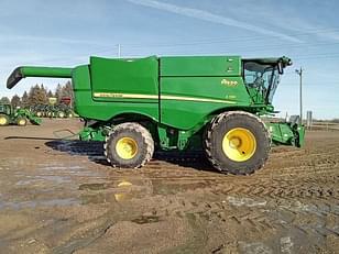 Main image John Deere S780 6