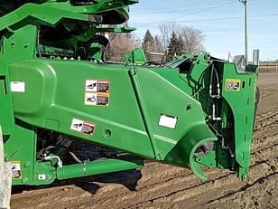 Main image John Deere S780 9