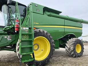 Main image John Deere S780 0