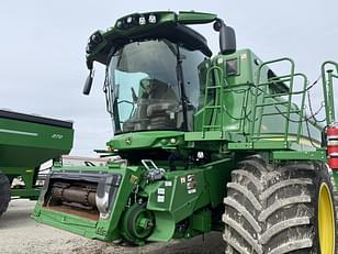 Main image John Deere S780 17