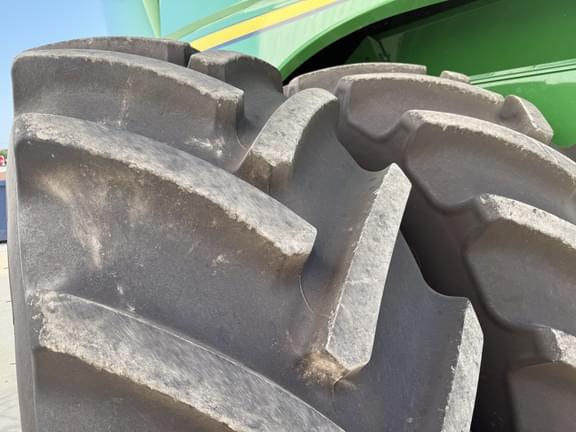 Image of John Deere S780 equipment image 4
