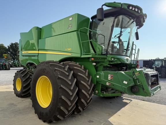 Image of John Deere S780 equipment image 3
