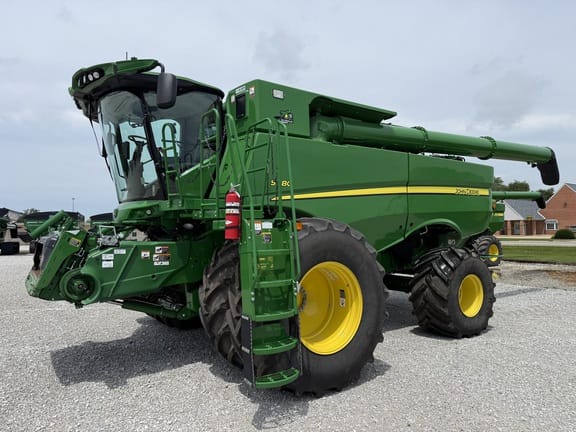 2022 John Deere S780 Equipment Image0