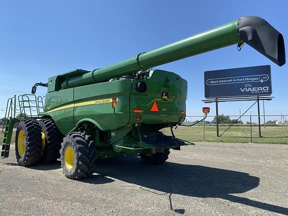 Image of John Deere S780 equipment image 2