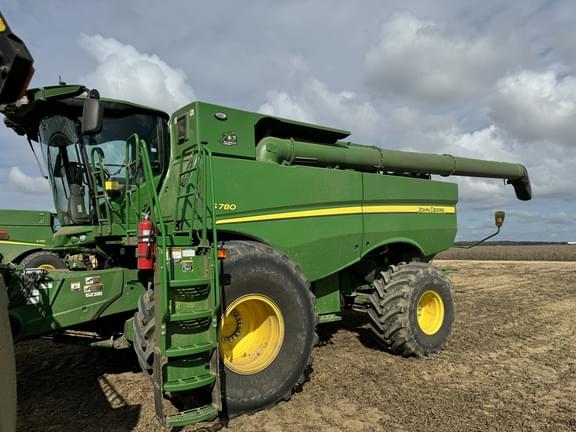 Image of John Deere S780 Primary image