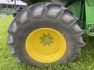 Main image John Deere S780 18