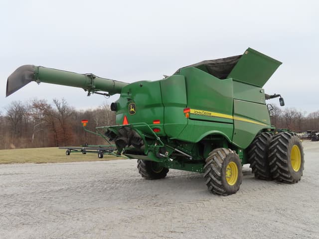 Image of John Deere S780 equipment image 3