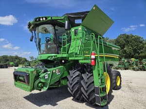 2022 John Deere S780 Image