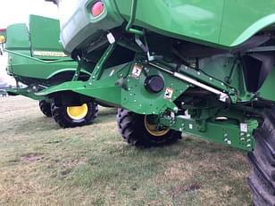 Main image John Deere S780 11