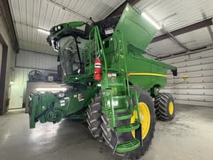 2022 John Deere S780 Image