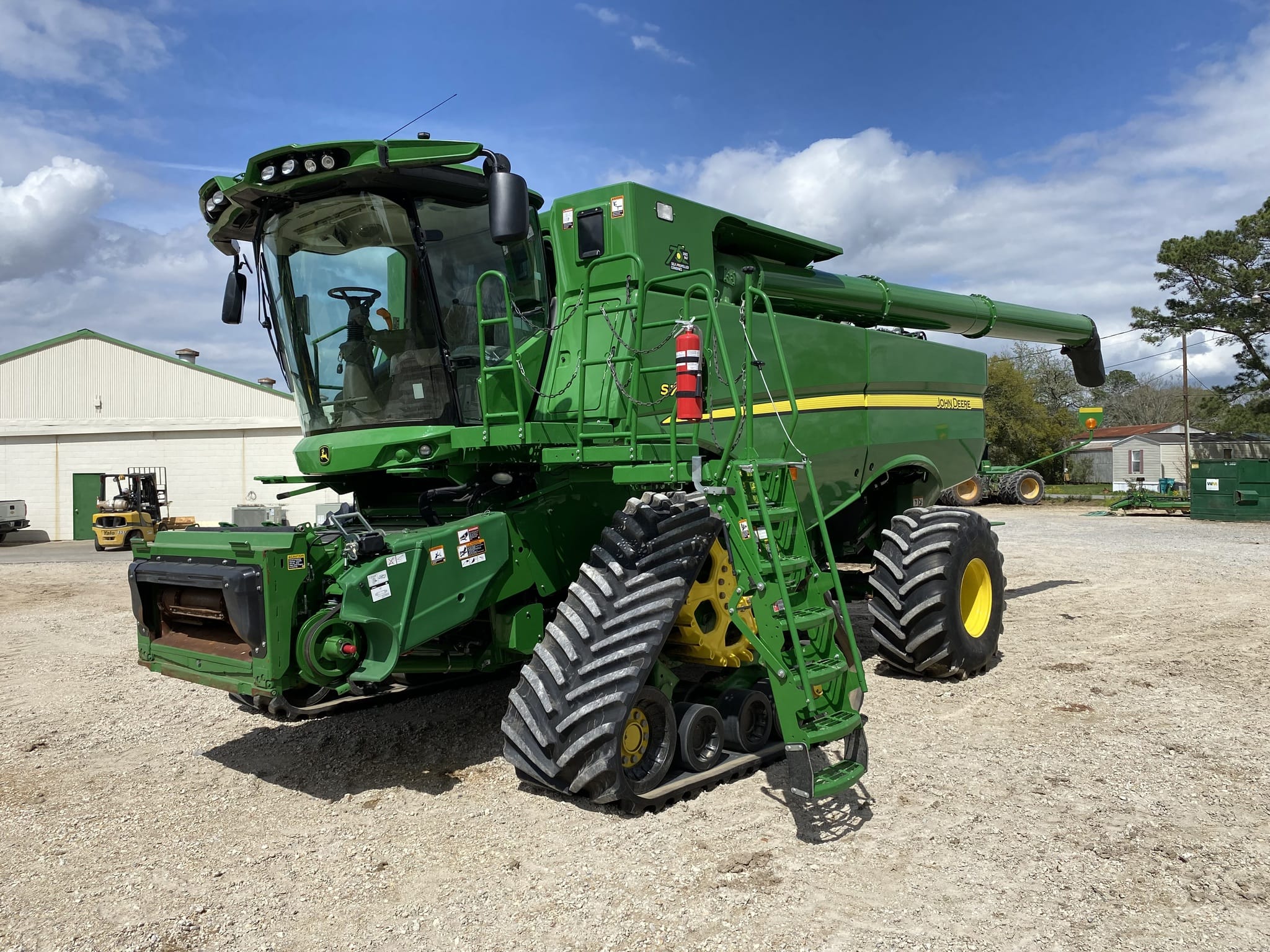 2022 John Deere S790 Equipment Image0
