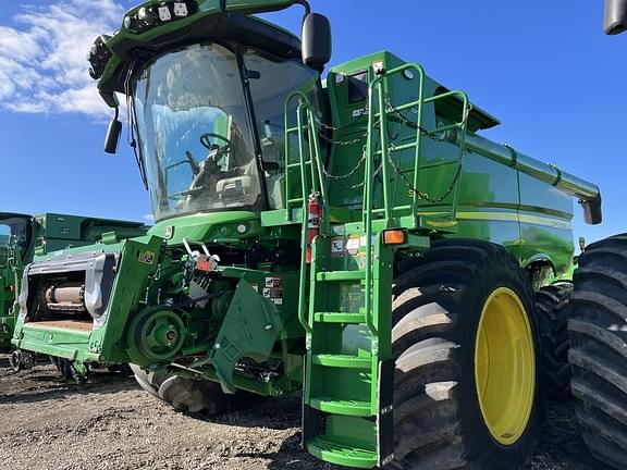 Image of John Deere S790 Primary image