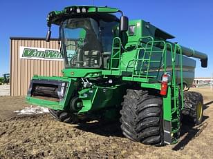 Main image John Deere S790 0