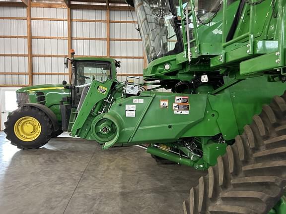 Image of John Deere S790 equipment image 1