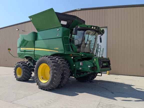 Image of John Deere S790 equipment image 3
