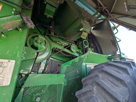 Image of John Deere S790 equipment image 4