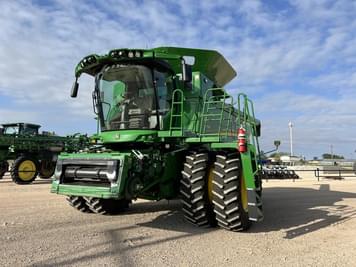 Main image John Deere S790