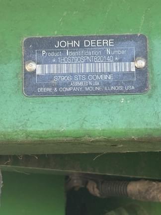 Image of John Deere S790 equipment image 4