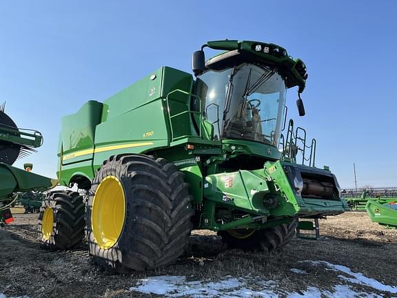 Image of John Deere S790 Primary image