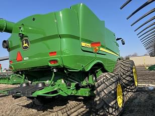 Main image John Deere S790 5