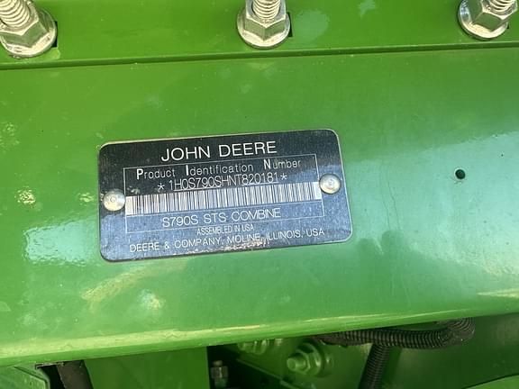 Image of John Deere S790 equipment image 3