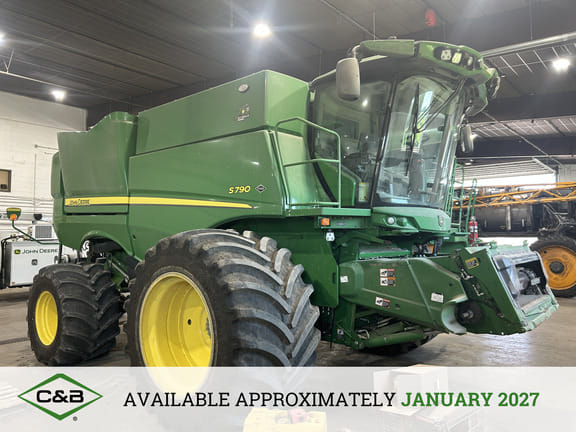 2022 John Deere S790 Equipment Image0