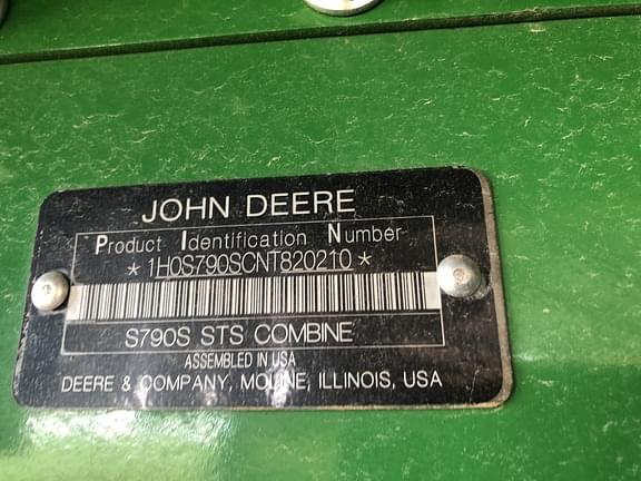 Image of John Deere S790 equipment image 4