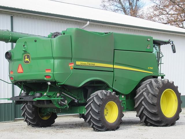 Image of John Deere S790 equipment image 3