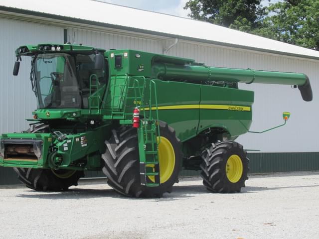 Image of John Deere S790 equipment image 1