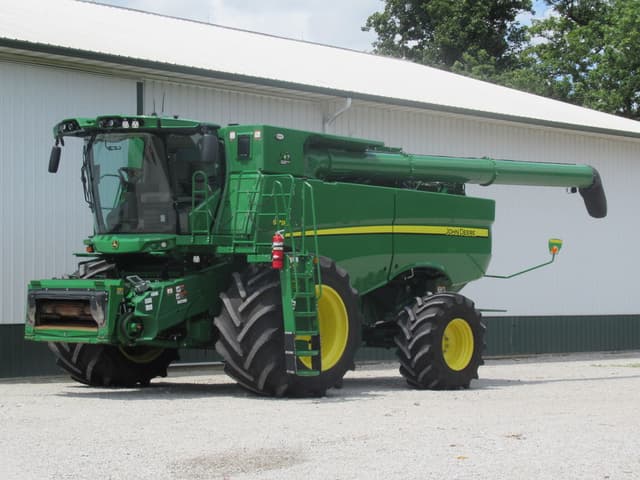 Image of John Deere S790 equipment image 4
