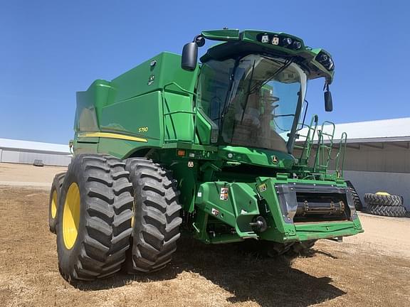 Image of John Deere S790 equipment image 4