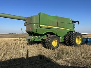 Main image John Deere S790 3