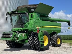 2022 John Deere S790 Image
