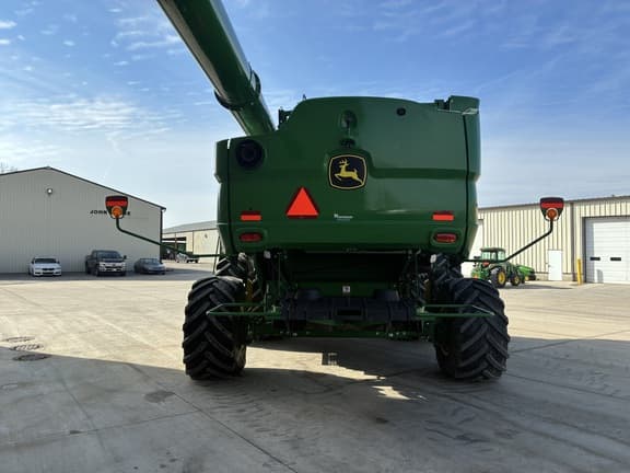 Image of John Deere S790 equipment image 3