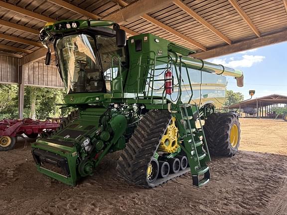 Image of John Deere S790 equipment image 3