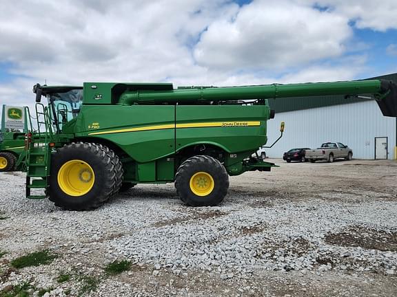 Image of John Deere S790 equipment image 2