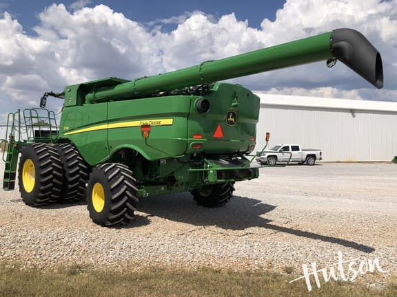 Image of John Deere S790 equipment image 2