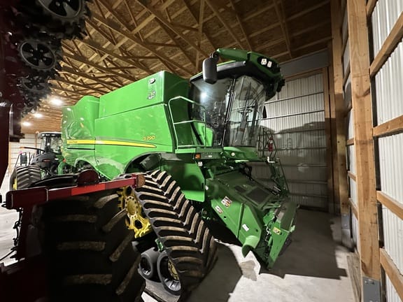 2022 John Deere S790 Equipment Image0
