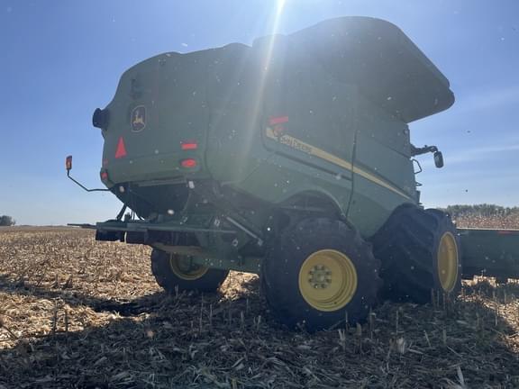Image of John Deere S790 equipment image 3