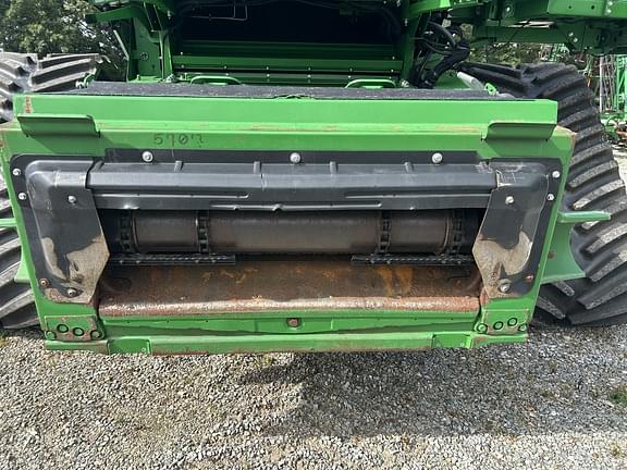 Image of John Deere S790 equipment image 2
