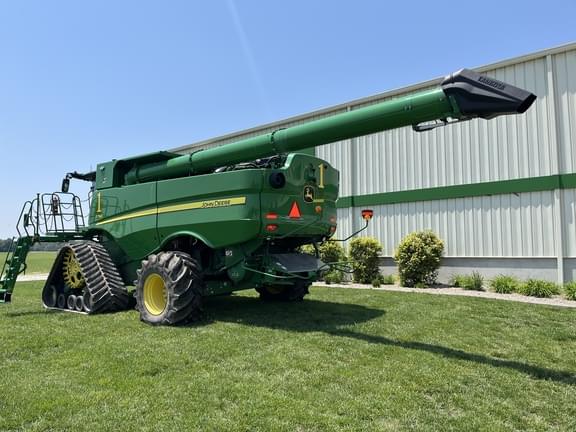 Image of John Deere S790 equipment image 2
