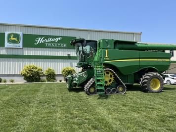 Main image John Deere S790
