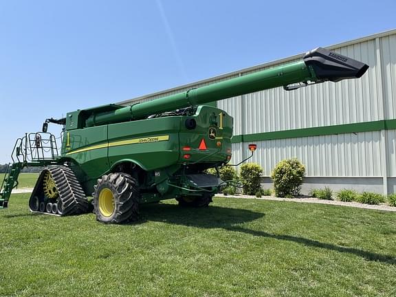 Image of John Deere S790 equipment image 2