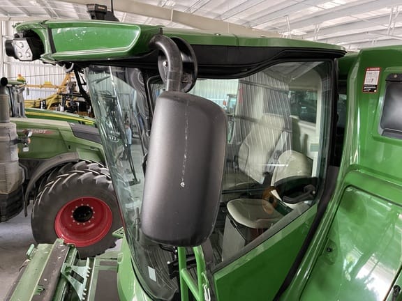 2022 John Deere S790 Equipment Image0