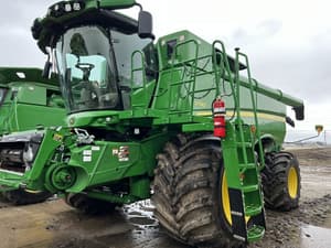 2022 John Deere S790 Image