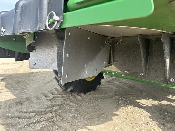 Image of John Deere S790 equipment image 3