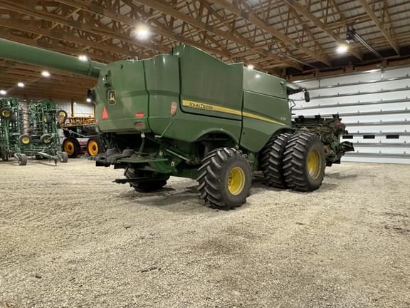 Image of John Deere S790 equipment image 2