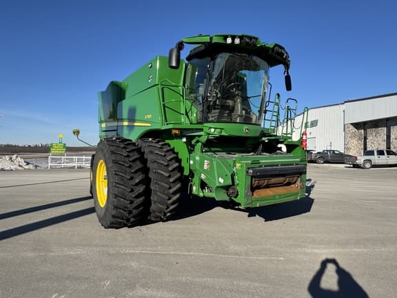 Image of John Deere S790 equipment image 1